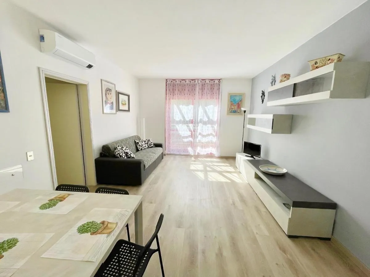 Premium Apartment Bilo C2 Marina Di Bibbona 0*,  Italy